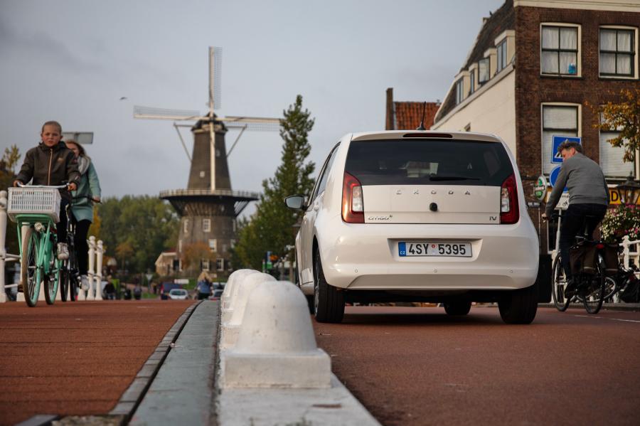  Skoda Citigoᵉ iV 2019 года  (WW) (фото 12 из 51)